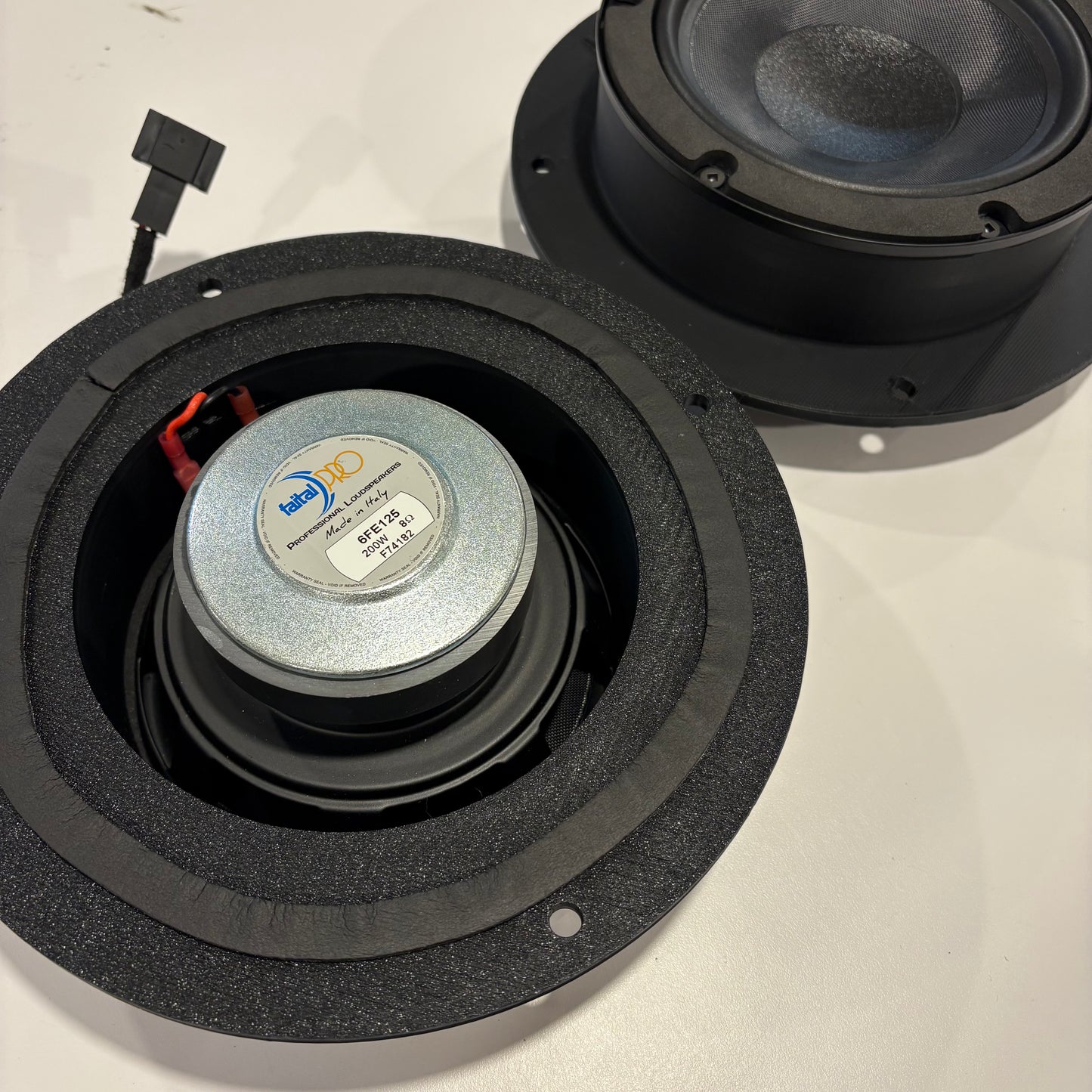 BASS LVL 1 - B9/B9.5 (Front - 8ohm)