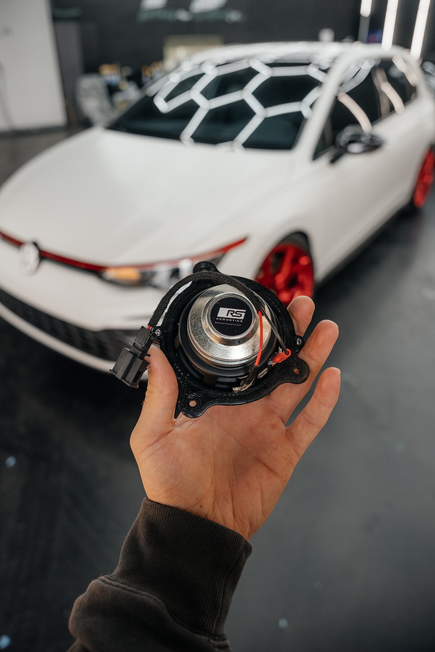 MK8 Golf speaker upgrade Harman Kardon HK