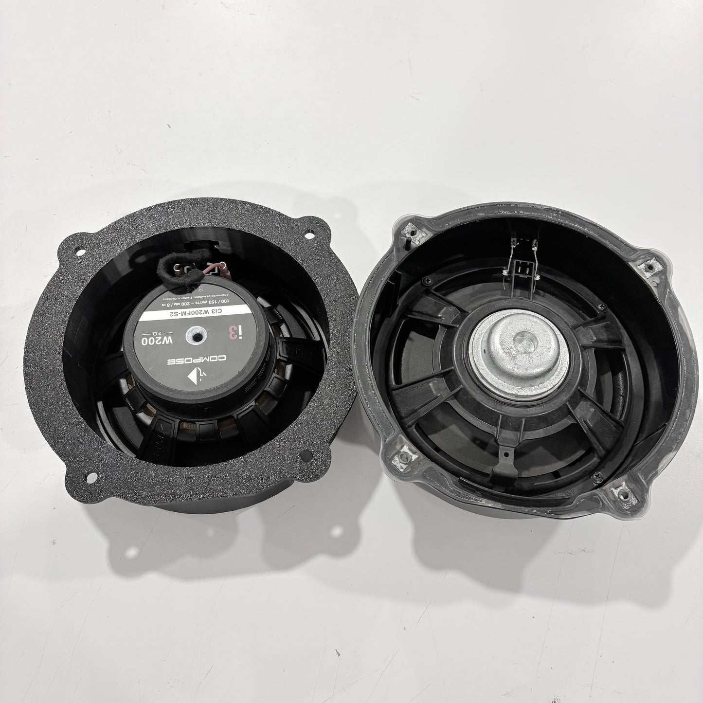 Front Door BASS - 4L (BOSE & Base Audio)